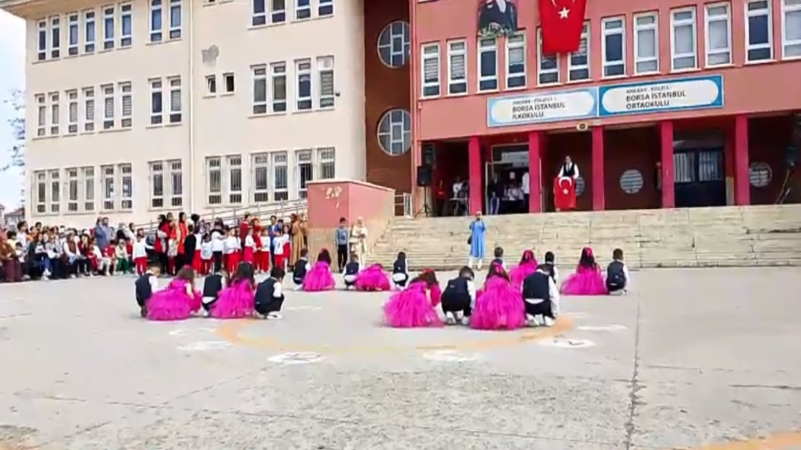 23 Nisan Ulusal Egemenlik ve Çocuk Bayramı Okulumuzda Coşkuyla Kutlandı